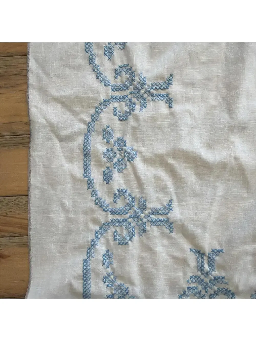 Vtg linen tablecloth hand embroidered flowers Blue Cottage Shabby Chic 54x84 In